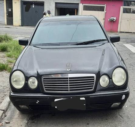 MERCEDES-BENZ E 320 3.2 ELEGANCE V6 GASOLINA 4P AUTOMÁTICO MERCEDES-BENZ E 320 3.2 ELEGANCE V6 GASOLINA 4P AUTOMÁTICO